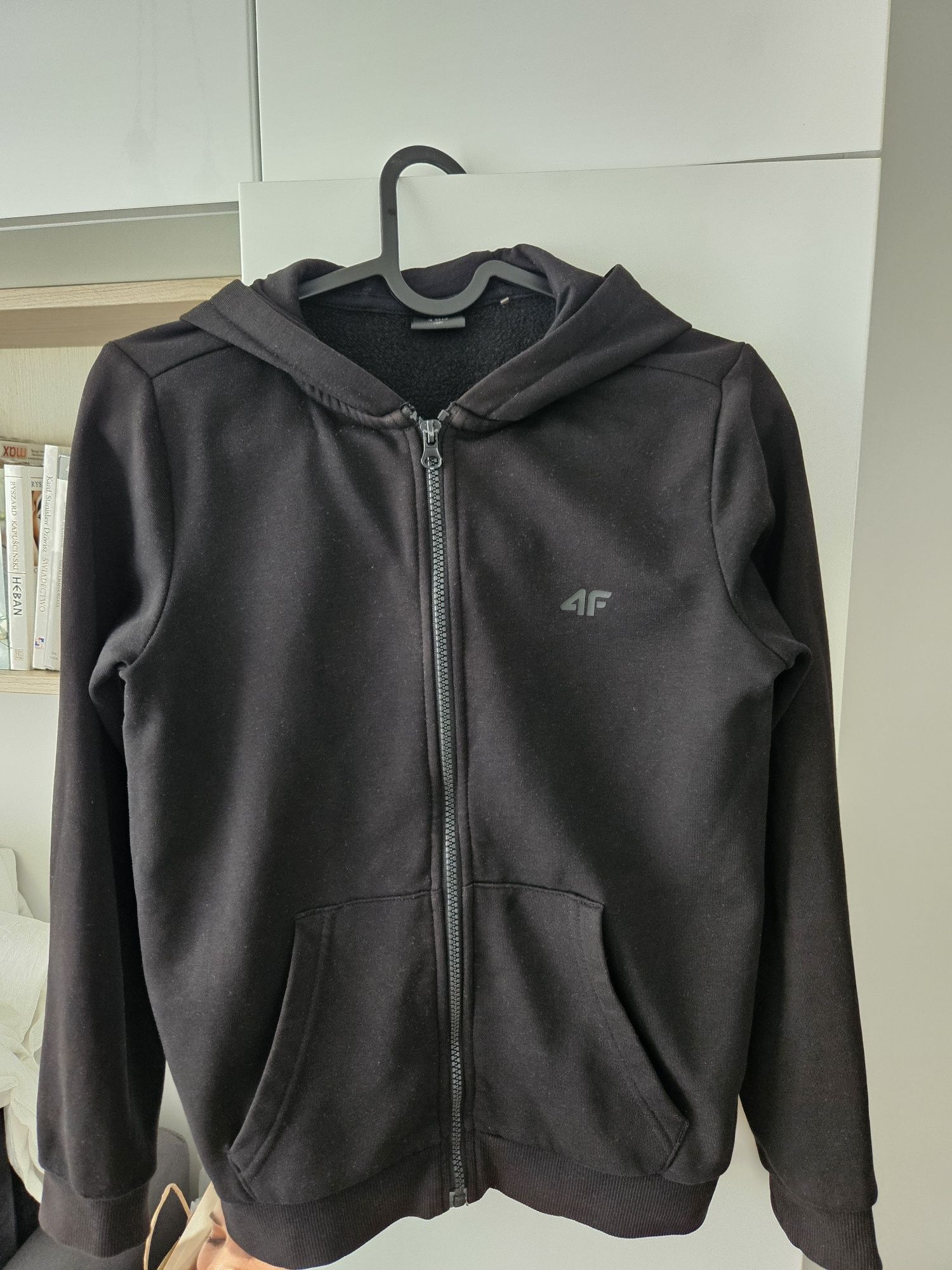 Bluza sportowa,  r. 152 - 4F