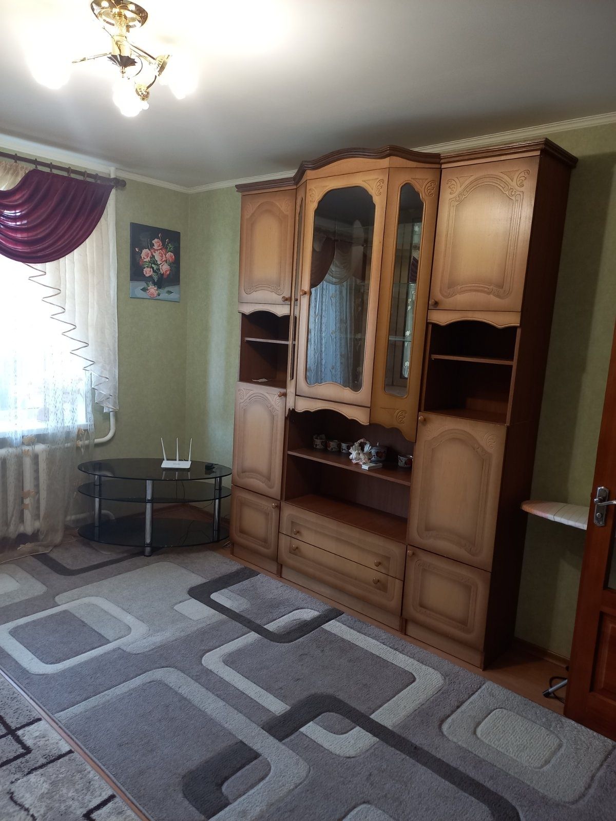 Продам 1 ком.квартиру р.н Надежда.