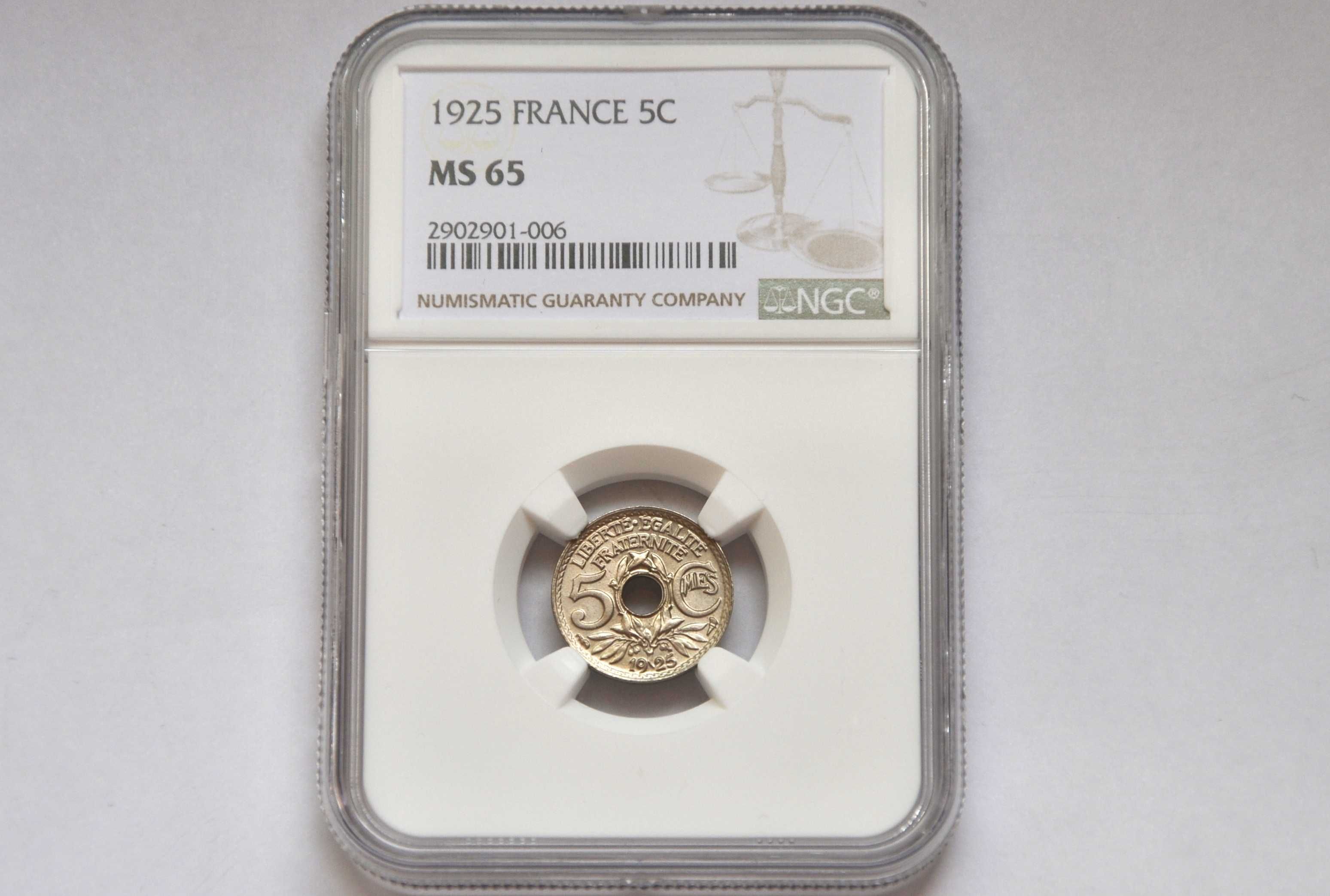 Francja, 5 centimes 1925.NGC MS65,druga-max nota