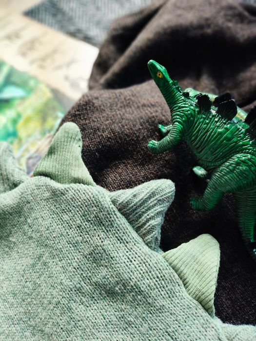 Rozm. 4+, kominiarka Dinozaur, 100% wełna, merino