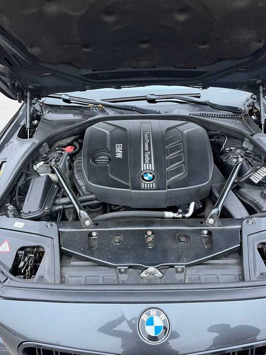 BMW F10 2012 года 525D Twin Power Turbo XDrive