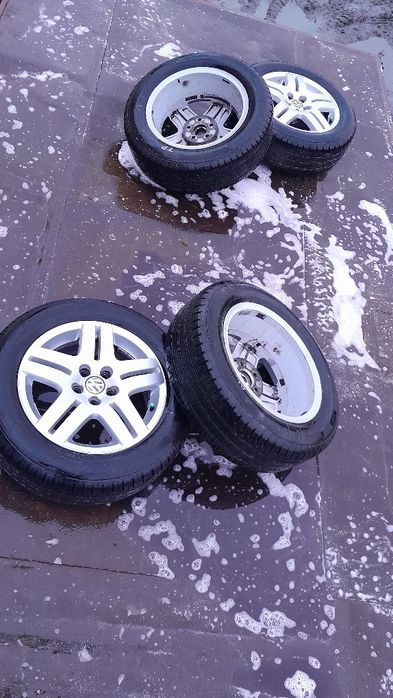 Alufelgi 15" 5x100 vw golf z oponami