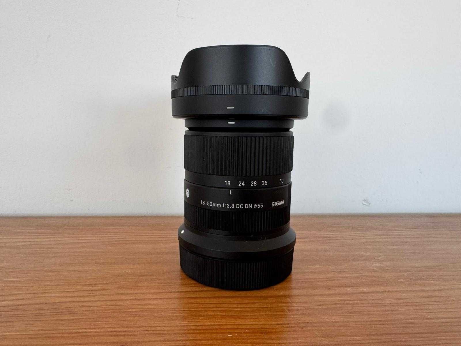 Objetiva SIGMA 18-50mm f/2.8 DC DN Contemporary (CANON RF-S MOUNT)