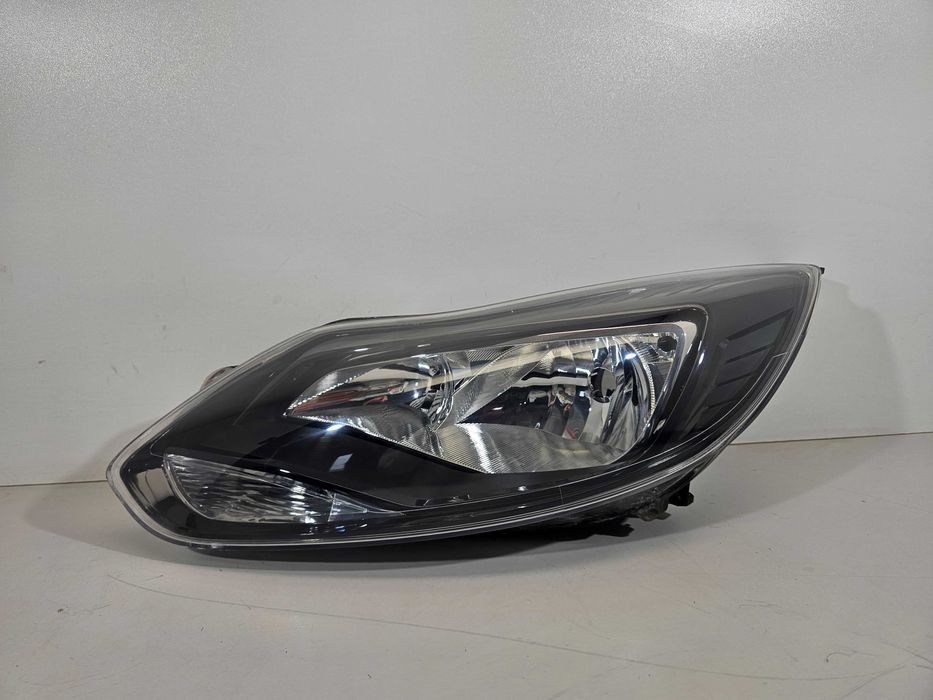 Ford Focus III MK3 10-14 Lampa Przednia Przód Lewa Oryginał Europa
