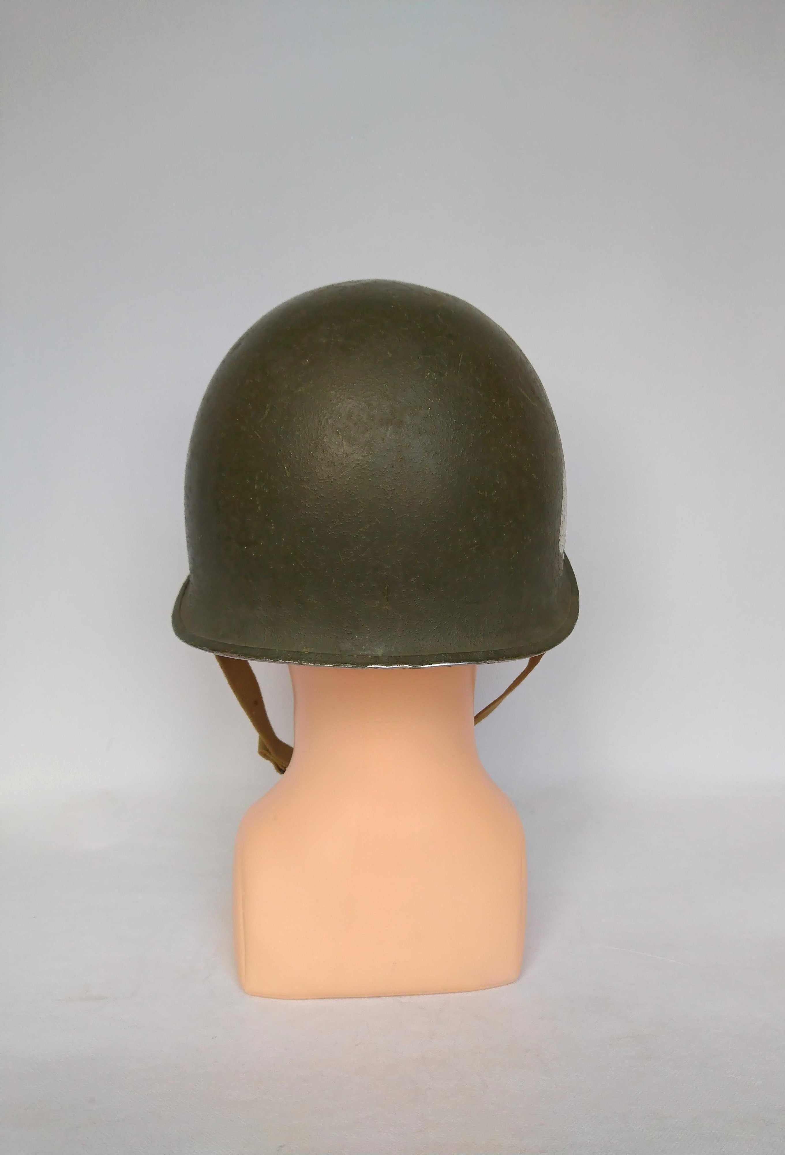 Hełm stalowy US M1 emblemat 506. pułk piechoty spadochron. 506th PIR