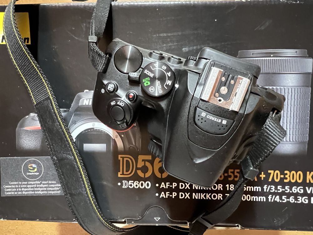 Nikon D5600 body