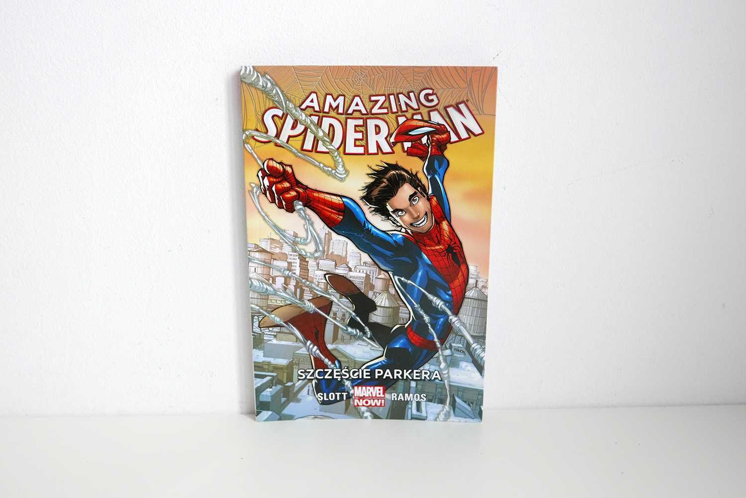 Amazing Spider-man Spiderman , Szczęście Parkera Marvel Now EGMONT