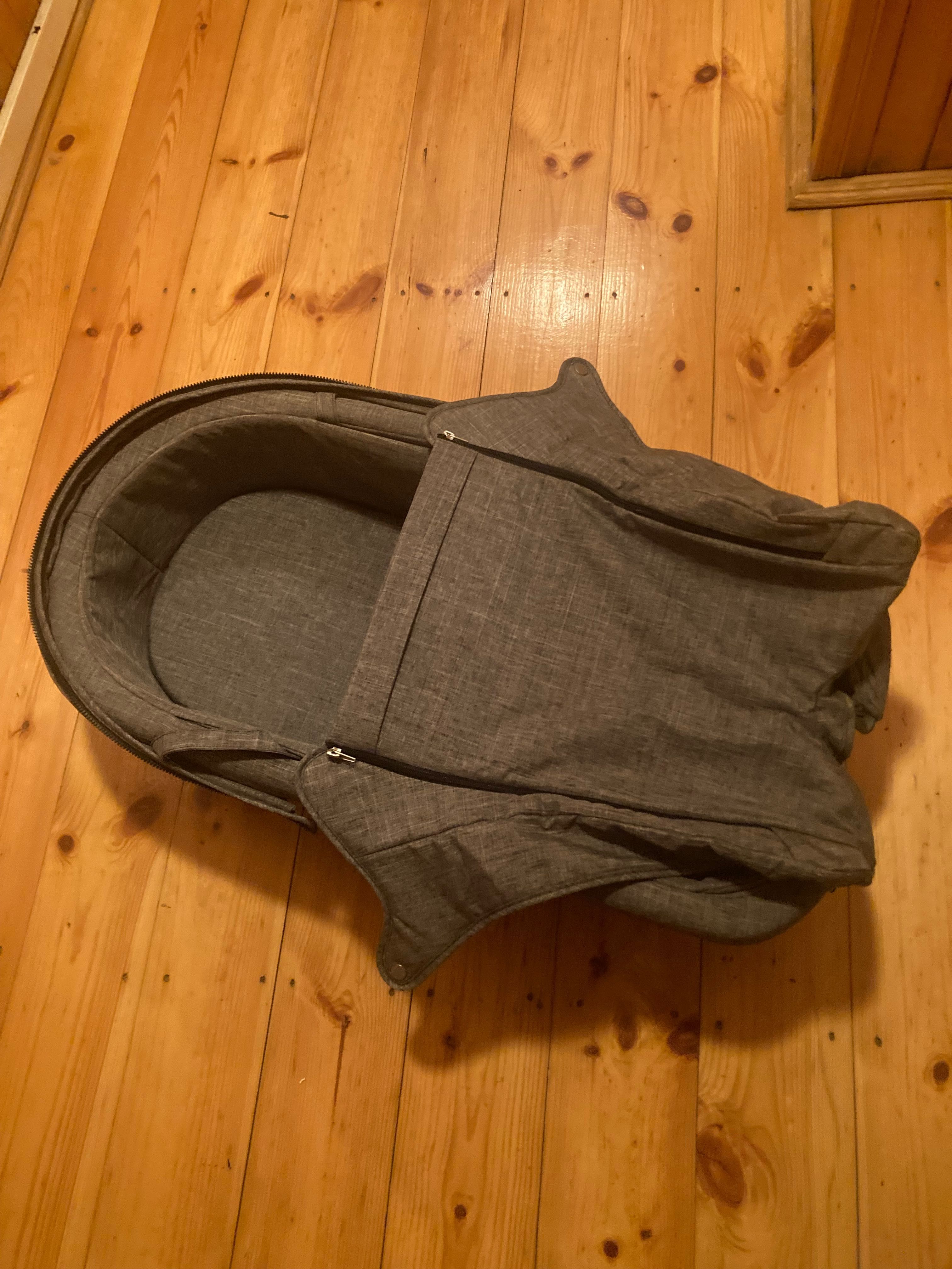 Wózek dziecięcy Stokke Xplore V4