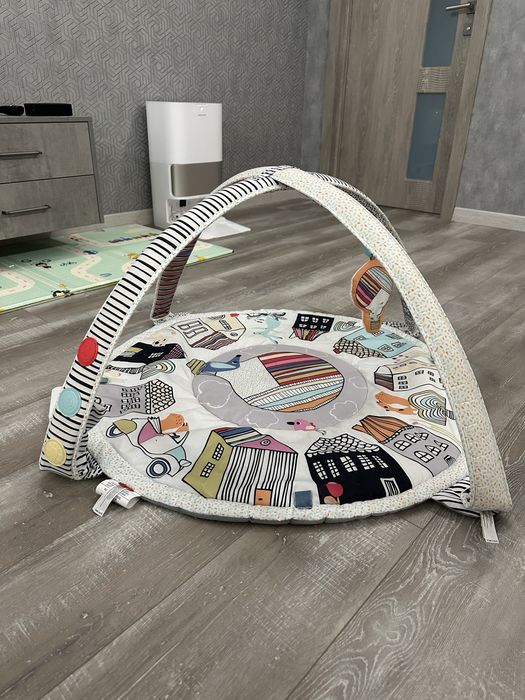 Розвиваючий дитячий коврик