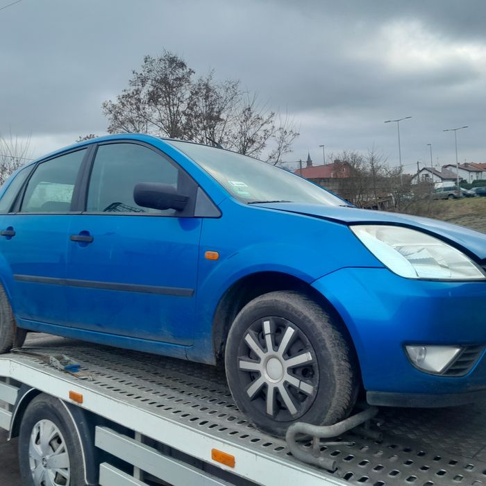 Ford Fiesta mk6 na części kolor 24