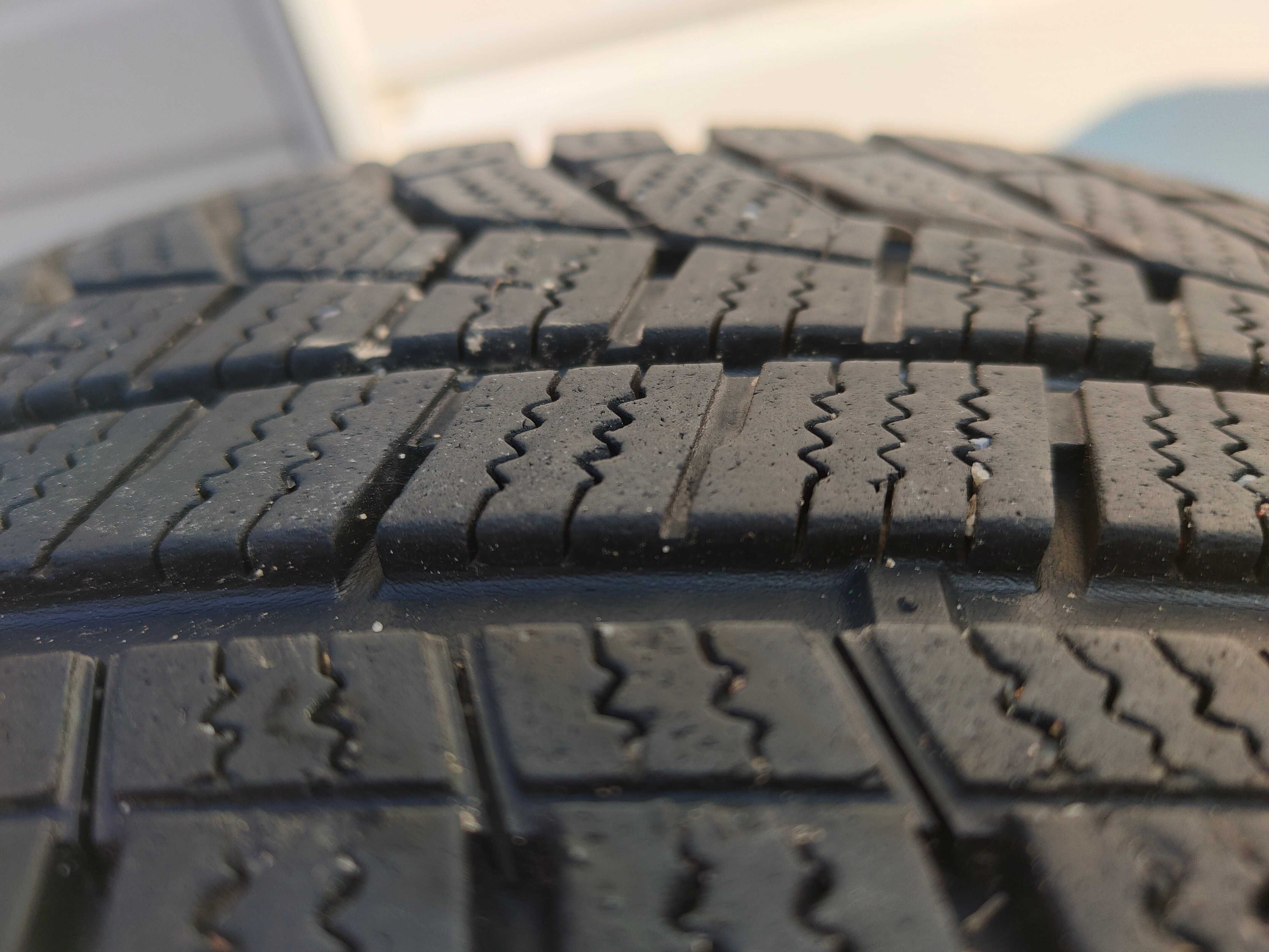 Koła R17 opony zimowe Hankook 215x55x17