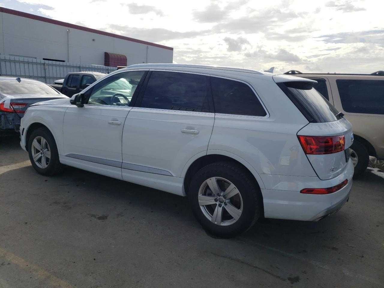 2019 AUDI Q7 Premium Plus