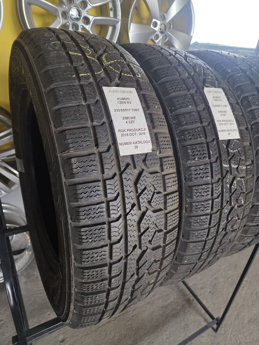Opony Zimowe Kumho I'ZEN RV 235/65R17 108H
235/65R17 108H
235/65R17 1