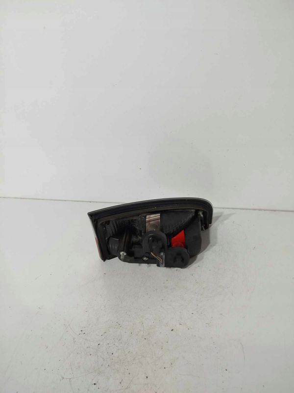 Lampa Tył Tylna Lewa W Klapę Ford S-max 06-15