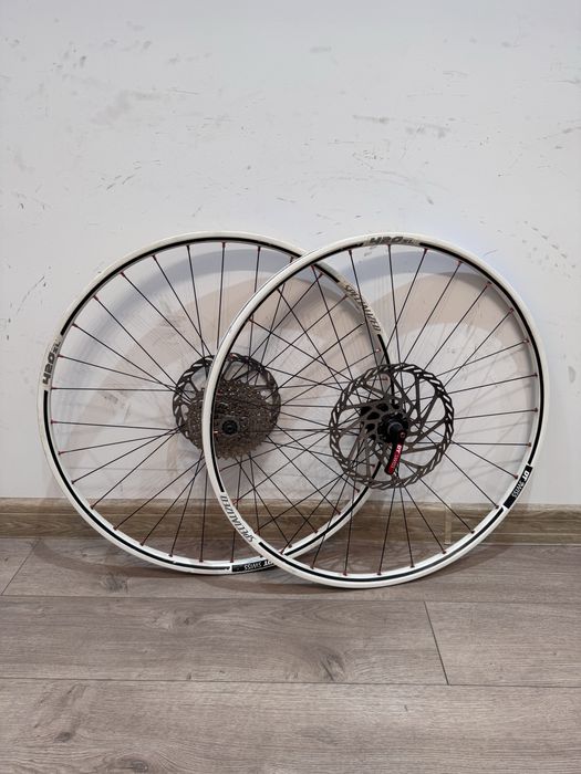 Koła DT Swiss 420sl 26 cali piasty DT Swiss by specialized Polecam