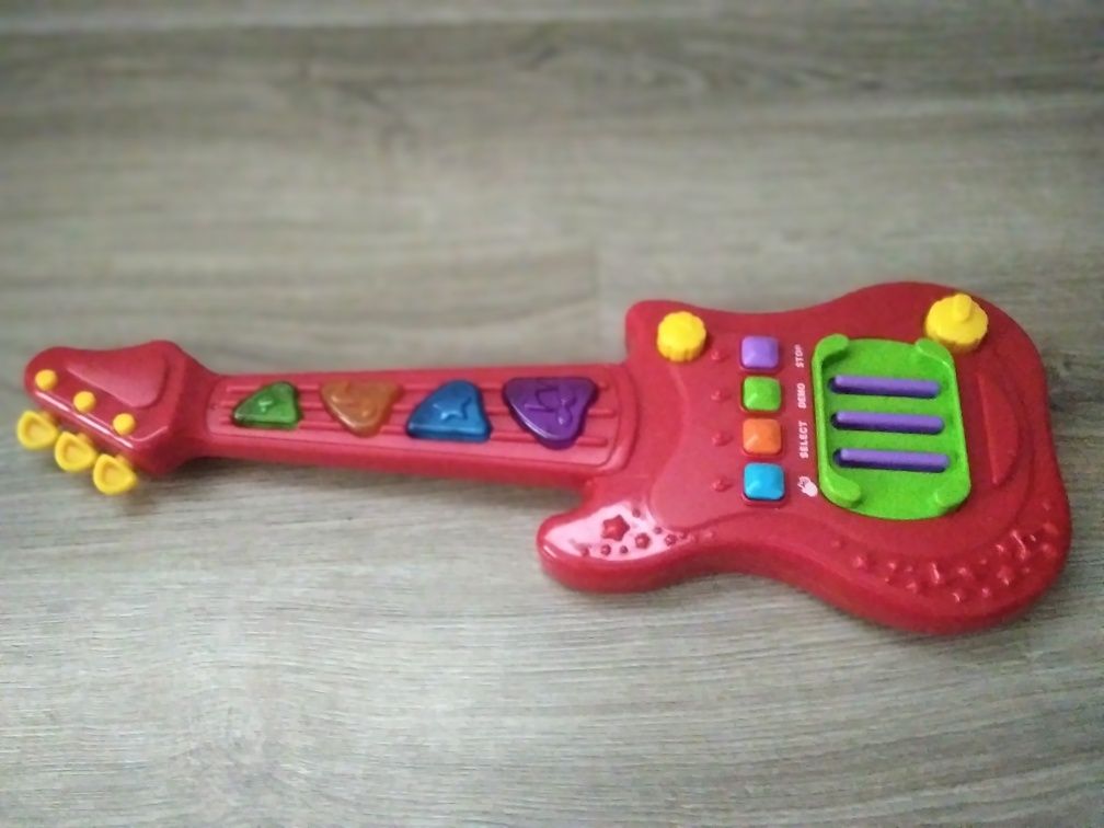 Гитара детская на батарейках