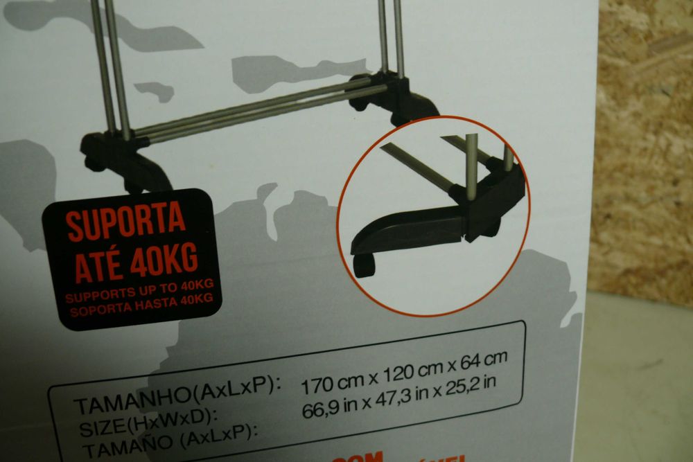 Estendal Dobrável para Roupa com Rodas