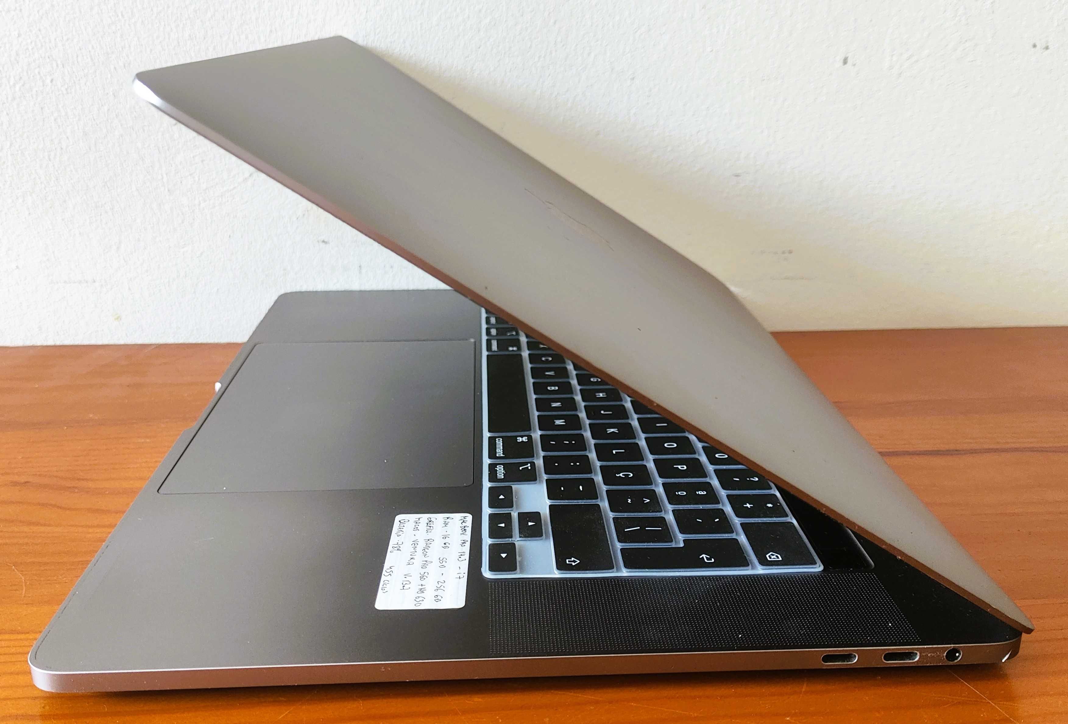 MacBook Pro 15" (A1707) Touch Bar - i7, 16/512GB (2018)