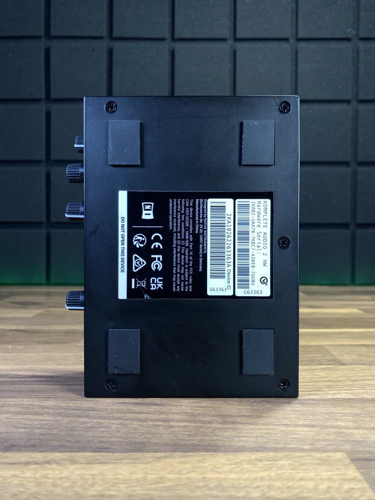 NI Komplete Audio 2