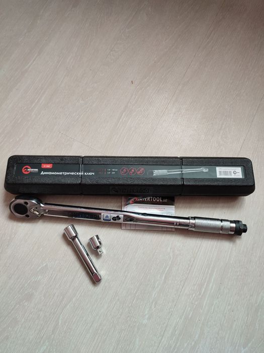 Динамометрический ключ 1/2 переходник 1/2 ×3/8 INTERTOOL XT- 9007