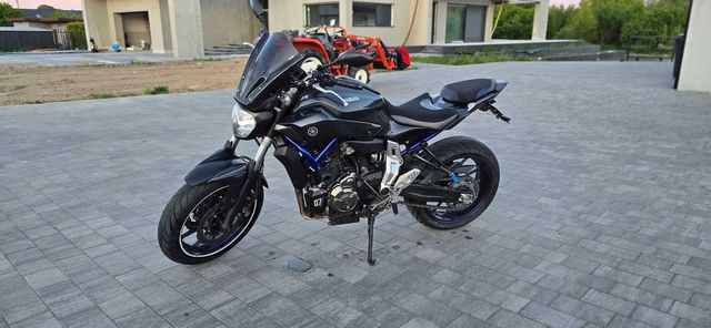 Motocykl Yamaha MT 07