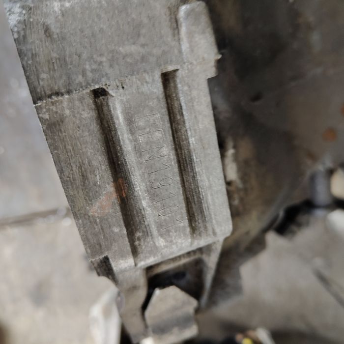 Skrzynia EEN Passat B5 FL Audi