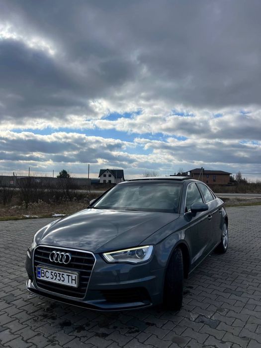 Ауді  а3  2014 року