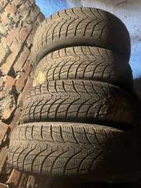 Покрышки 215/65R16