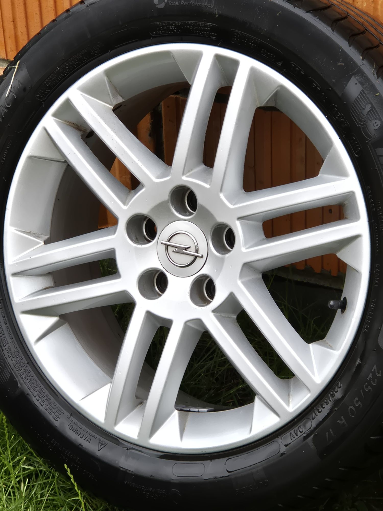 Alufelgi rozmiar 17 opel vektra c