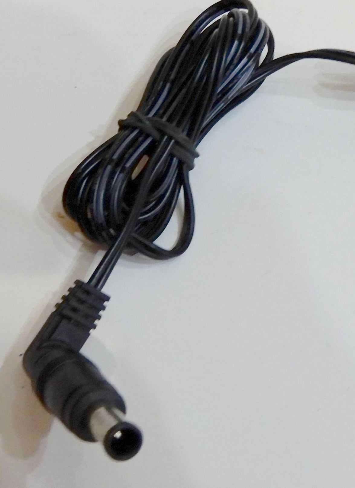 Zasilacz do monitora LG  19 V - 2,5 A