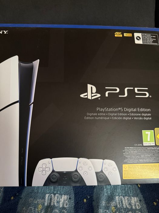 Playstation 5 digital 1 TB com dois comandos e garantia