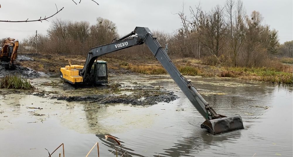 ЕКСКАВАТОР в оренду!