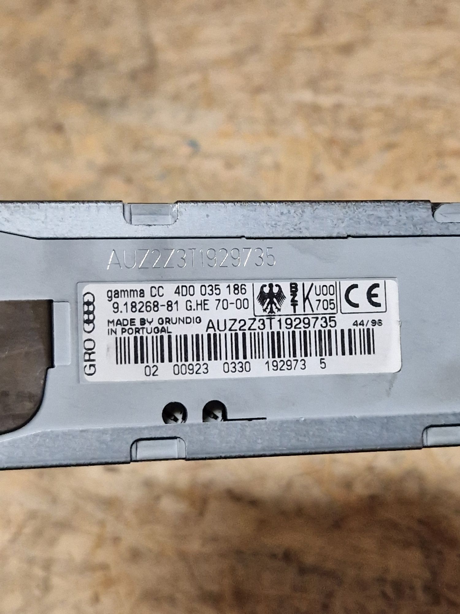 Radio audi a4 b5 audi gamma 4d0.035.186