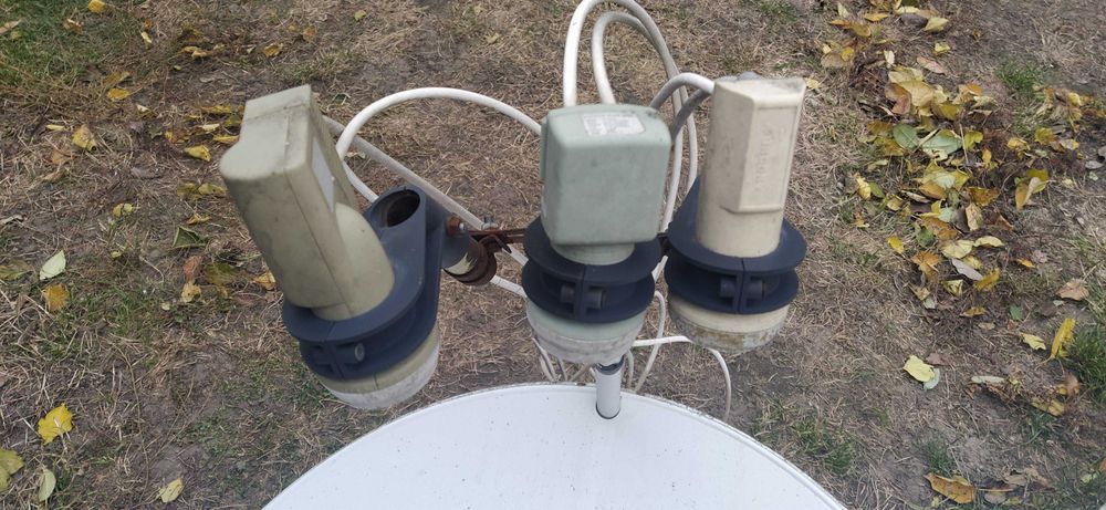 Супутникова антена Спутниковая