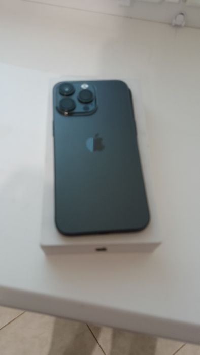 Продам Айфон 15 Про Макс