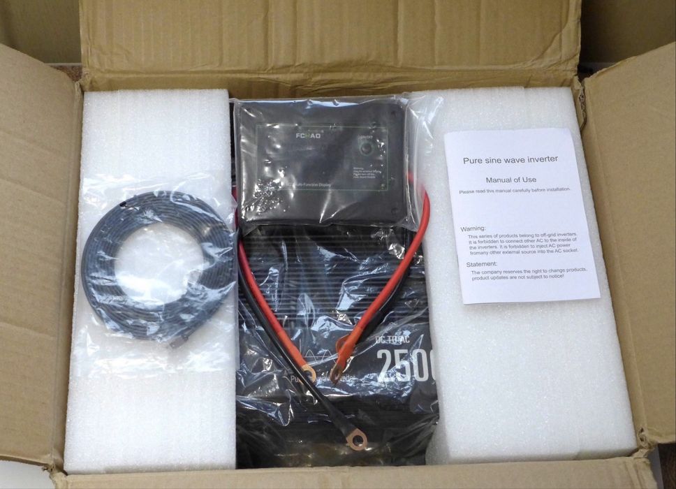 Інвертор 12-220 Вт Fchao (номинальна робоча 2500 максимальна 5000)