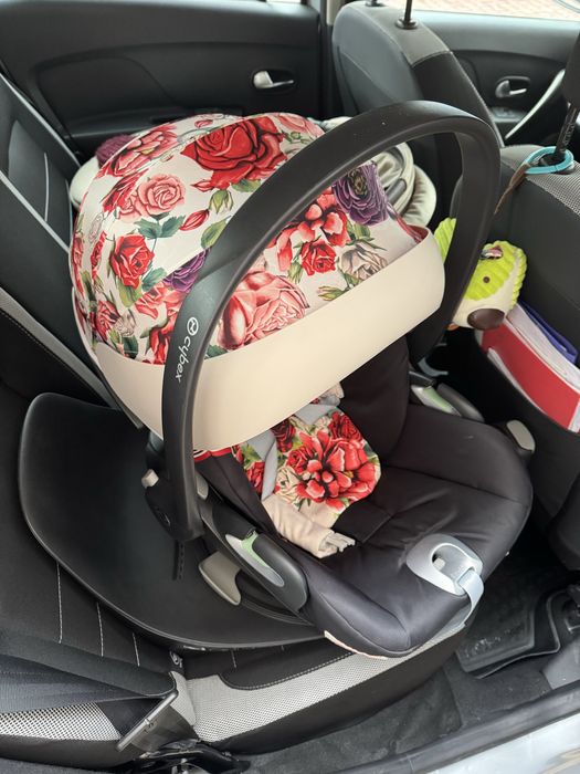 Автокрісло Cybex Cloud T i-size