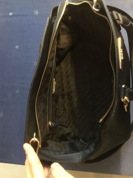 Сумка женская DKNY. 100% кожа.