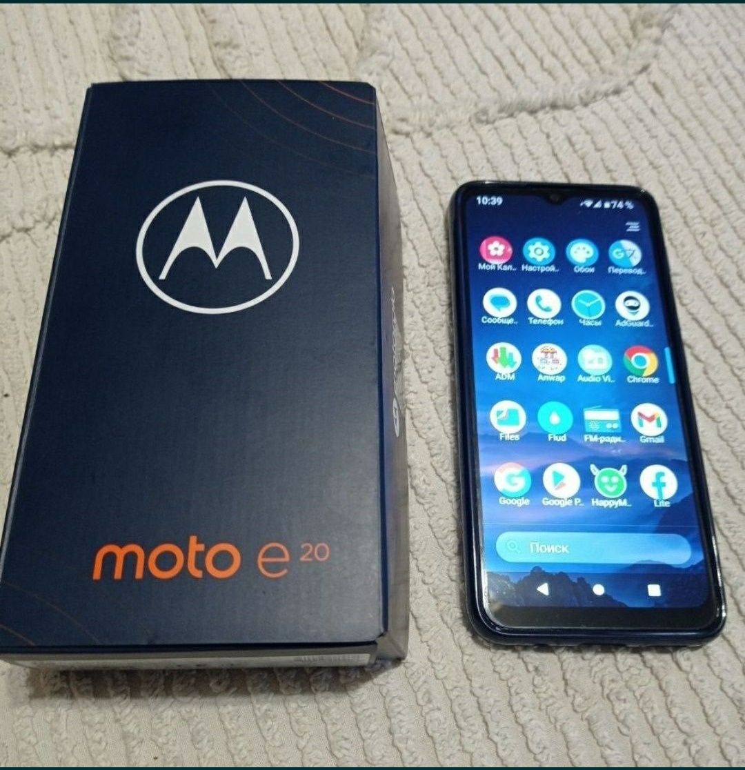 смартфон Moto E20+ подарок.(обмен на планшет)