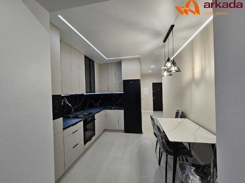 Двокімнатна квартира в новобудові в Центрі, р-н Панорами Плаза.