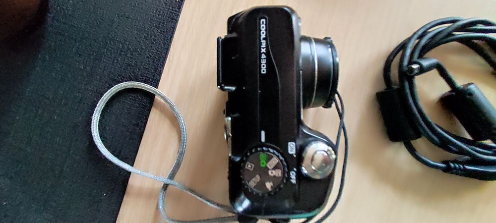 Apar.fot. Nikon Coolpix4300 BDB