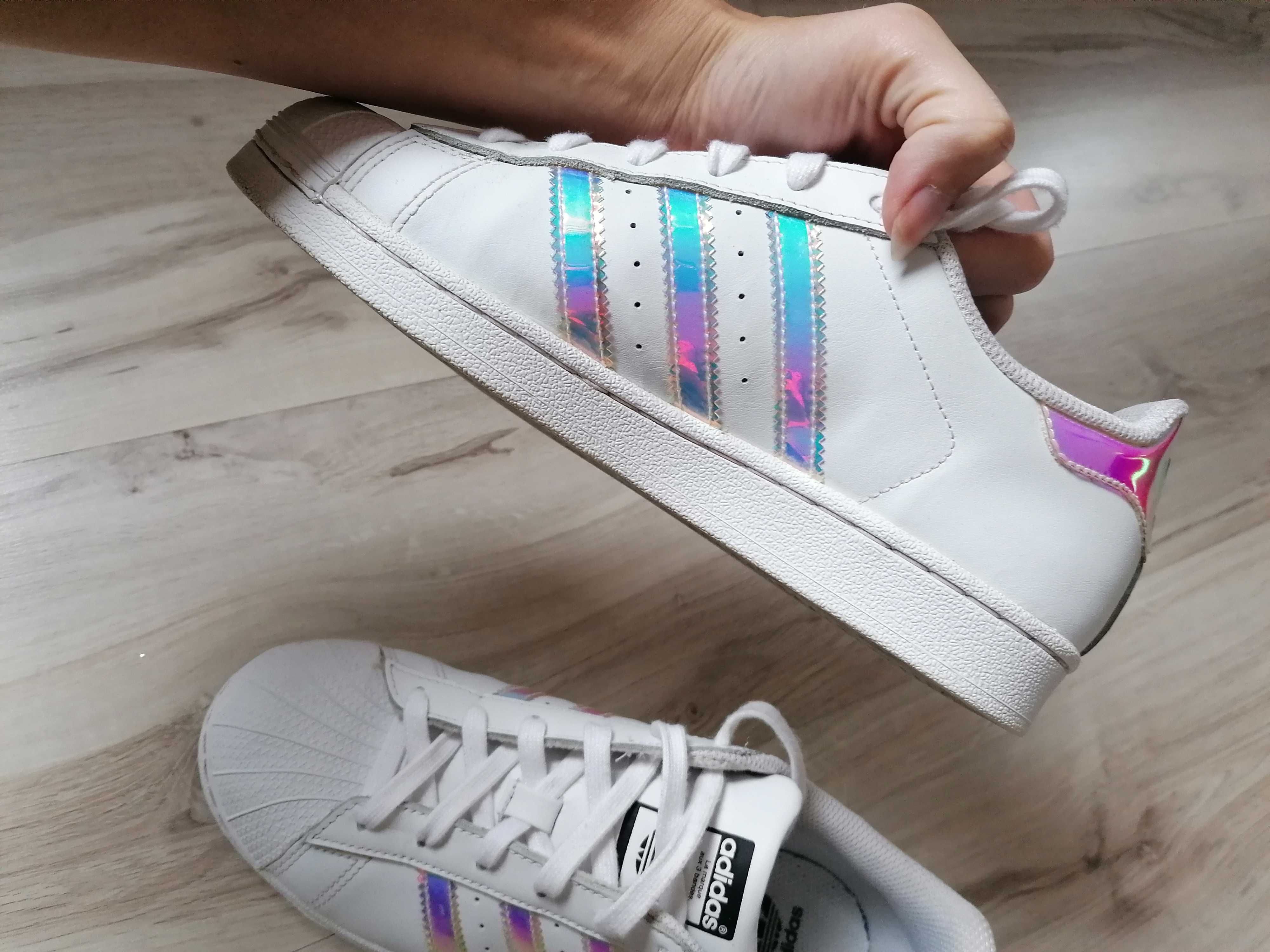 Buty Adidas damskie Superstar Hologram białe rozmiar 38