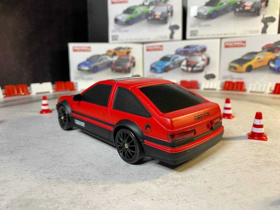 Дрифт машинка Toyota AE86 Trueno на радіокеруванні Червона. На пульті