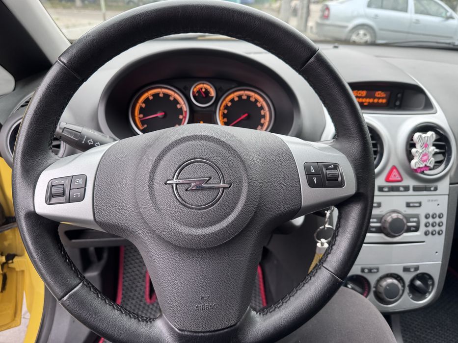 Opel  Corsa  1.4