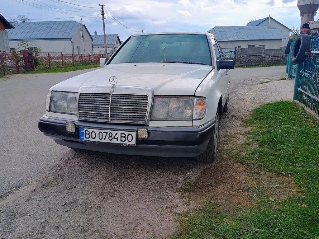 Mersedes-bens w124