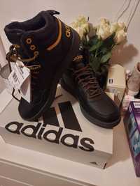 Ботинки сникерсы кроссовки фирменные оригинал Adidas