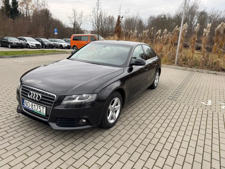 Audi A4 Limousine Audi A4 B8 2.0 TDI 120 KM Sedan + komplet kół