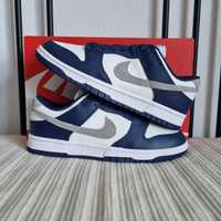 Nike Dunk Low "Midnight Navy" - Tamanho 43