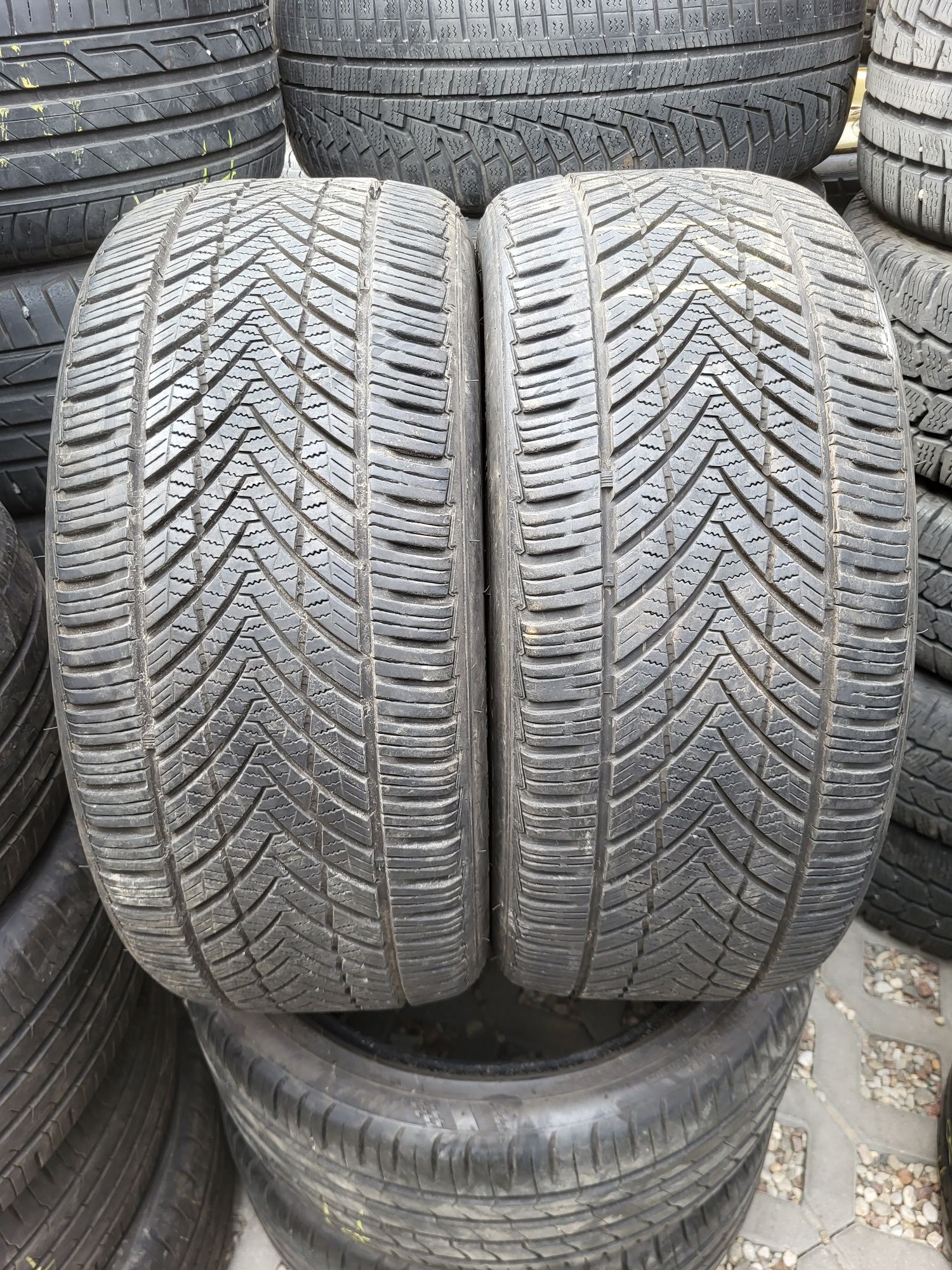 [2szt] Tracmax 215/40 r17 Całoroczne /// 6,35mm!!! 2021r MONTAŻ