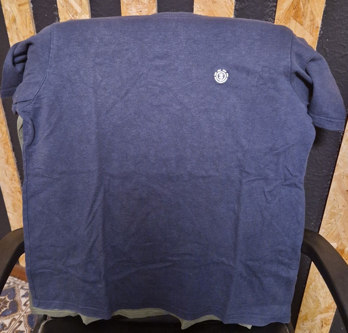 T-shirts e polos (Ralph lauren, mike davis, carhartt, billabong)